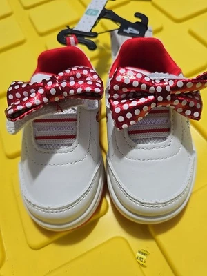 ZAPATOS TENIS BEBÉ MINNIE MOUSE DISNEY CON LAZO TALLA 4 Foto 1 de 4