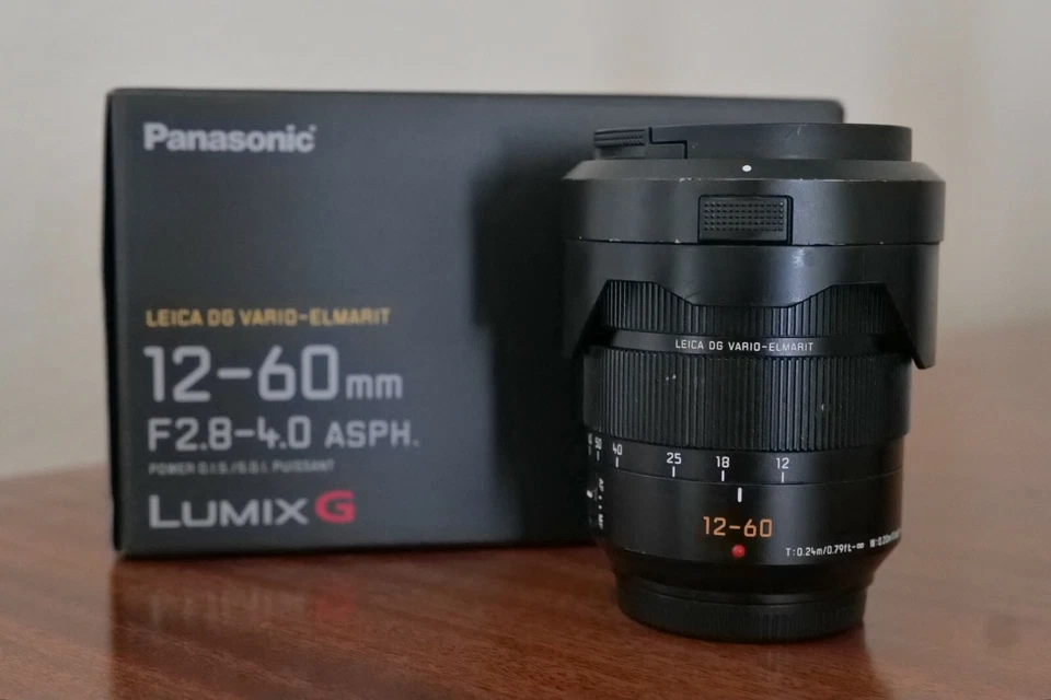 Panasonic Leica DG Vario-Elmarit 12-60 mm F/2,8-4 ASPH. POWER O.I.S. Lente Foto 1 de 4