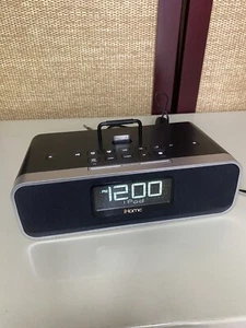 iHome iD91 Dual Alarm Clock Stereo FM Radio - Black Charging - Picture 1 of 7