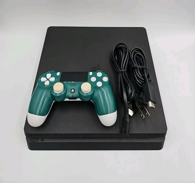 Sony PlayStation 4 Slim 1 TB (CUH-2215B) 2020 - Con controlador Ps4 verde alpino  Foto 1 de 4