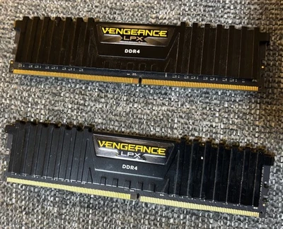 Corsair Vengeance LPX 3200MHz 16GB DDR4 DRAM - 2 Pieces - Image 1 of 3