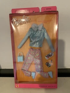 Barbie Fashion Avenue Metro Stylin’ In Stockholm fashion Mattel 25701 New 🌸 - Picture 1 of 2