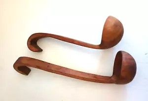 2 mestoli vintage in legno intagliato servizio mestoli lunghi 9" e 12" gancio estremità appesa - Foto 1 di 4
