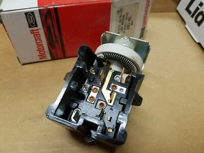 NOS FORD 1977-79 FORD LTD II RANCHERO 1979 MUSTANG CAPRI HEADLIGHT SWITCH  - Image 1 of 4