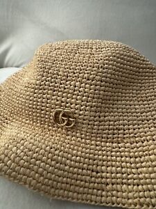 AUTHENTIC GUCCI DOUBLE G LOGO NATURAL RAFIA STRAW BUCKET HAT