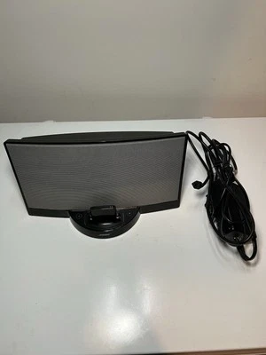 Original Bose SoundDock Digital Music System Black w/Power & Bluetooth Adapter. - Image 1 of 4