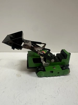 Tonka Bulldozer Small Dozer Green/Black Pressed Steel Early 1970s - Image 1 of 4