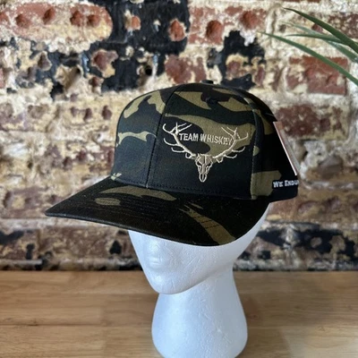 Sombrero de camionero TEAM WHISKEY "We Endure" verde camuflaje malla Snapback - Arte bajo factura Foto 1 de 4