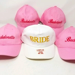 Braut NEU Junggesellinnenabschied Ball Mützen Set 4 +1 bequeme Brautmütze Einheitsgröße - Bild 1 von 16