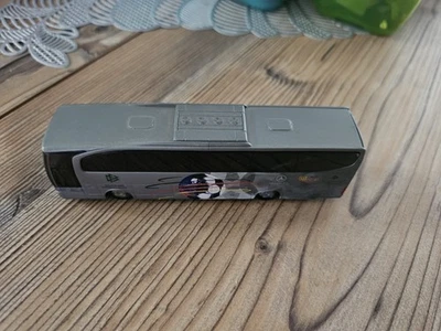 Grell Mercedes Benz Omnibusse Travego - Bild 1 von 4