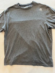 Reebok T Shirt Mens Extra Large Gray Active Reflective Running Gym Everyday Tee - Picture 1 of 4