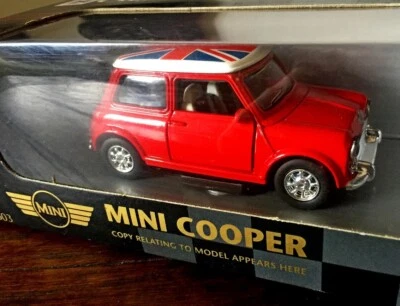 MINI COOPER DIECAST IN 1/32 SCALE  n/ BBR AMR MINICHAMPS DINKY CORGI - Immagine 1 di 2