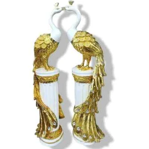 Crushed Diamond Italian Peacock Pair Stand–Sparkly Romany Shelf Sitter Ornaments - Picture 1 of 3
