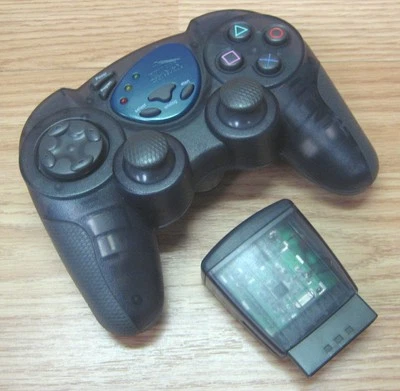 Pelican (07X-562189) Playstation PS2 Channel B Wireless Controller With Receiver - Image 1 of 4