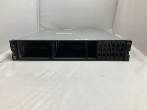 IBM 2072-324 Storwize V5000E RAID storage system/rail kit. Message to add drives - Picture 1 of 2