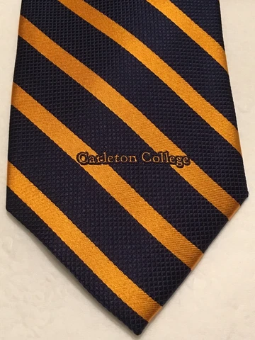 NWT Carleton College TIE Necktie KNIGHTS Northfield Minnesota VESI Neckwear Cover