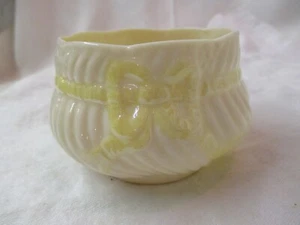 Vintage Belleek Ireland open Sugar brown mark yellow luster Bow - Picture 1 of 4