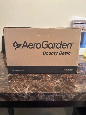 AeroGarden Bounty Basic LED Garden 100911-BLK Nuevo  Foto 1 de 4