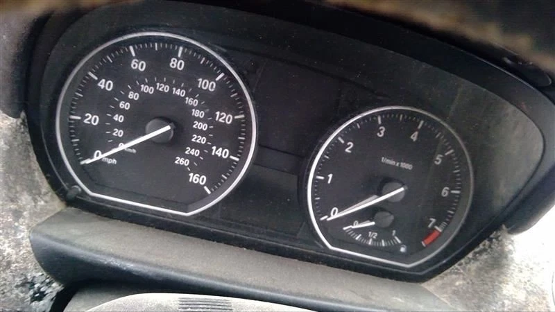 Velocímetro Cluster Convertible MPH Se Adapta 08-13 BMW 128i 1529686 Foto 1 de 4