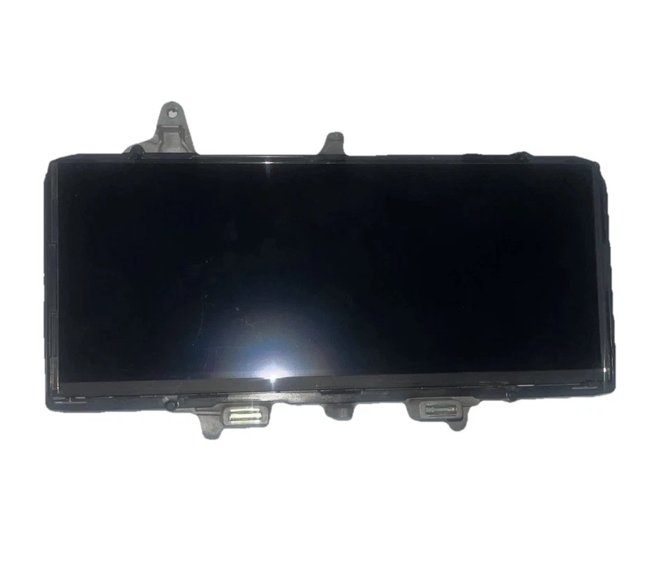 Экран дисплея кластера спидометра указателя 2020 Mercedes W205 C43 AMG от оригинального производителя - Изображение 1 из 2