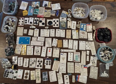 Huge Lot of Old Vintage - Carded & Loose Buttons & Snap fasteners PEARL BAKELITE - Image 1 of 4