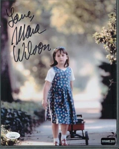 Mara Wilson Autograph JSA Cert Number AV38950 - Picture 1 of 1