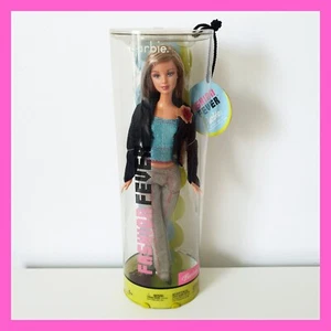 Fashion Fever Barbie Doll 2004 #H0661 Skipper Blonde Blue Top Denim Pants NRFB - Picture 1 of 8