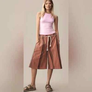Pilcro/ Anthropologie Cropped Wide Leg Culotte Shorts NWT Size S PURPLE MOTIF - Picture 1 of 9