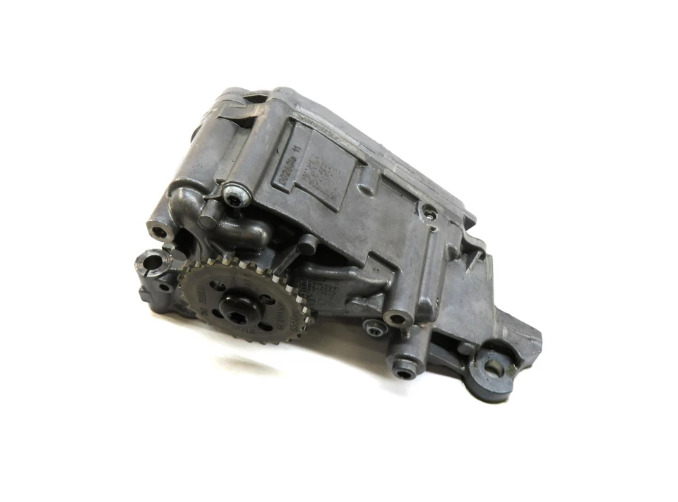 BMW X3 (F25) 2011 3,0 L N55 turbo motor bomba de aceite Foto 1 de 4