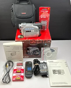 Canon ZR60 Mini DV NTSC Digital Video Camcorder Kit FOR PARTS OR REPAIR ONLY - Picture 1 of 23