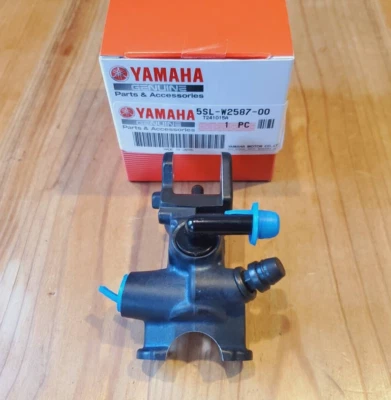 YAMAHA Genuine YZF-R6 MASTER CYLINDER SUB ASSY 5SL-W2587-00-00 NEW from JAPAN - Изображение 1 из 4