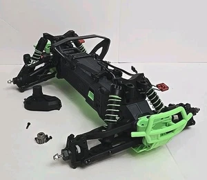 Arrma 1/10 QUAKE 223S 2WD Brushless Ready Monster Truck Roller Chassis GREEN 3S - Picture 1 of 8