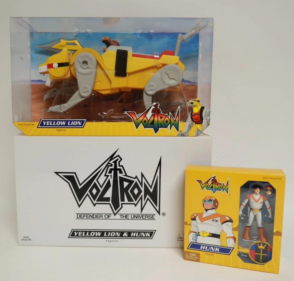Mattel Voltron Action Figure Yellow Lion Hunk Packaged Together in
