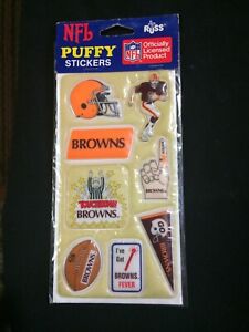 CLEVELAND BROWNS NFL 1985 PUFFY STICKERS BY RUSS NEW SEALED PACK