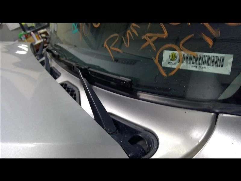 Левый рычаг стеклоочистителя 2007-2014 FJ CRUISER 1301981 - Изображение 1 из 4