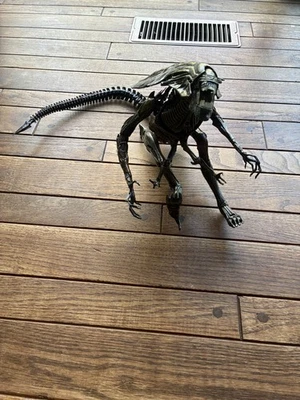 Juguete Alien Queen vintage nuevo sin caja. Juego Kenner Queen Hive 1994.  Foto 1 de 4