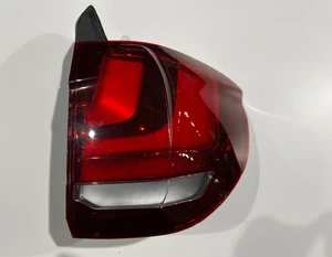 BMW X5 F15 2014-2018 lado del pasajero derecho LED luz trasera lámpara exterior OEM LIMPIO - Imagen 1 de 8