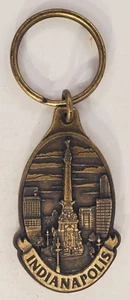Vintage Monument Circle Indianapolis Indiana Souvenir Keychain Keyring - Picture 1 of 4