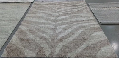 IVORY / BEIGE 8'-0" x 10'-0" Flaw in Rug, Reduced Price 1172778885 PTS215B-8 - Image 1 of 4