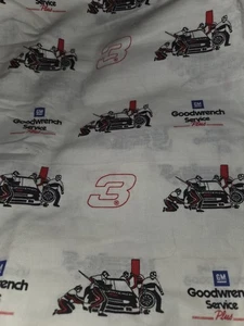 Dale Earnhardt Sr.'s #3 GM Goodwrench Service plus Auto Pit Crew Stoff... - Bild 1 von 3
