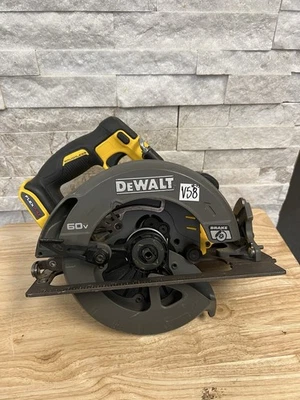 DEWALT Flexvolt 60V Max 7-1/4" Circular Saw (DCS578B) - FOR PARTS OR REPAIR - Image 1 of 4