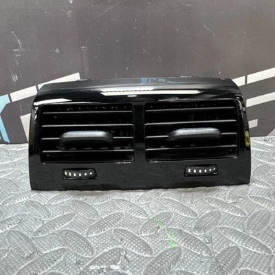 BMW F90 M5 G30 SERIE 5 2018-2020 OEM CONSOLA CENTRAL TRASERA CALEFACCIÓN AIRE ACONDICIONADO VENTILACIÓN Foto 1 de 4