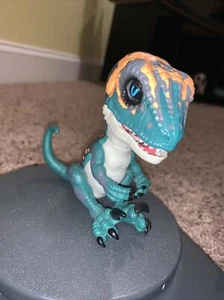 WowWee Untamed Fingerlings Raptor Fury Loose Still Works Dinosuar - Picture 1 of 3