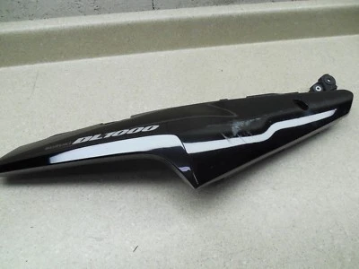 02-12 CUBIERTA CARENADO TRASERO DERECHO SUZUKI V-STROM DL1000 45501-06G20-YAY Foto 1 de 4