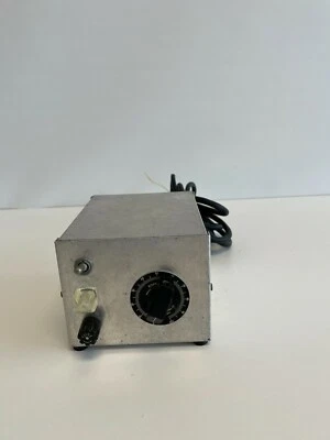 U50: Superior Electric Company PowerStat Foto 1 de 4