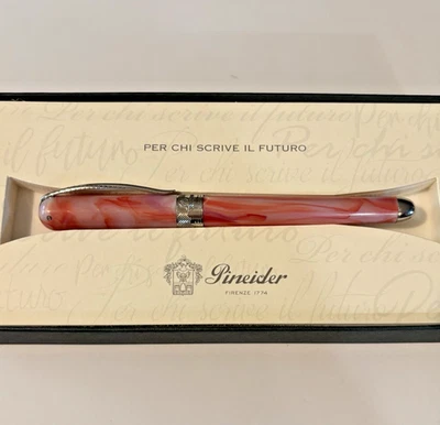 Pluma Estilográfica Pineider Pink Avatar 2010 Foto 1 de 3