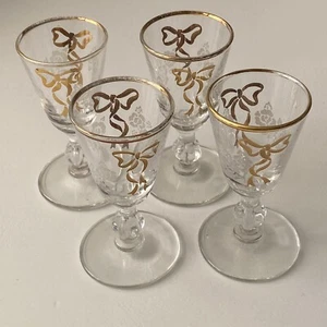 Juego de 4 vasos cordiales vintage grabados con cinta floral con tallo de vidrio - Imagen 1 de 4