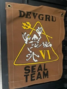 MODERN SEAL TEAM SIX DEVGRU FROG TRIDENT BAR- BARRACK WALL FLAG - Picture 1 of 2
