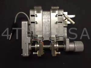 Universal Instruments Assiale VCD Sequencer Ricarica Testa di Erogazione 45936301 - Foto 1 di 4