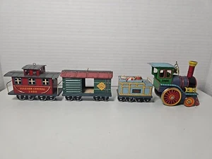 Lot 4 ornements train locomotive en étain poinçon Noël vintage années 1990 - Photo 1/13
